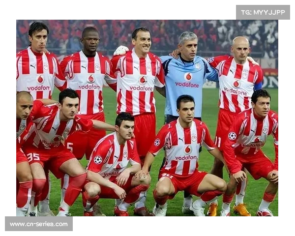 埃因霍温边路漏洞或成关键隐患 奥林匹亚科斯有望凭反击撕开防线 埃因霍温边路漏洞或成关键隐患 奥林匹亚科斯有望凭反击撕开防线